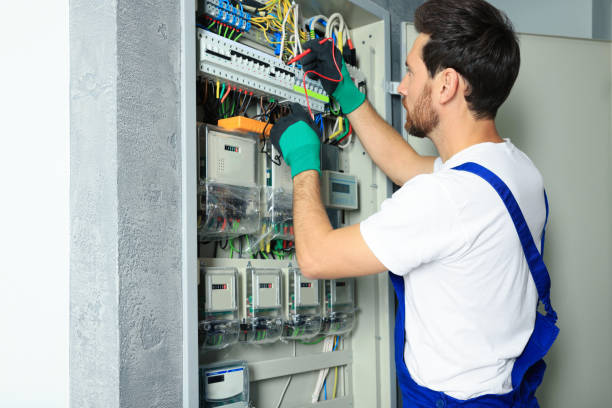 Best Emergency Electrical Repair  in Raleigh Hills, OR